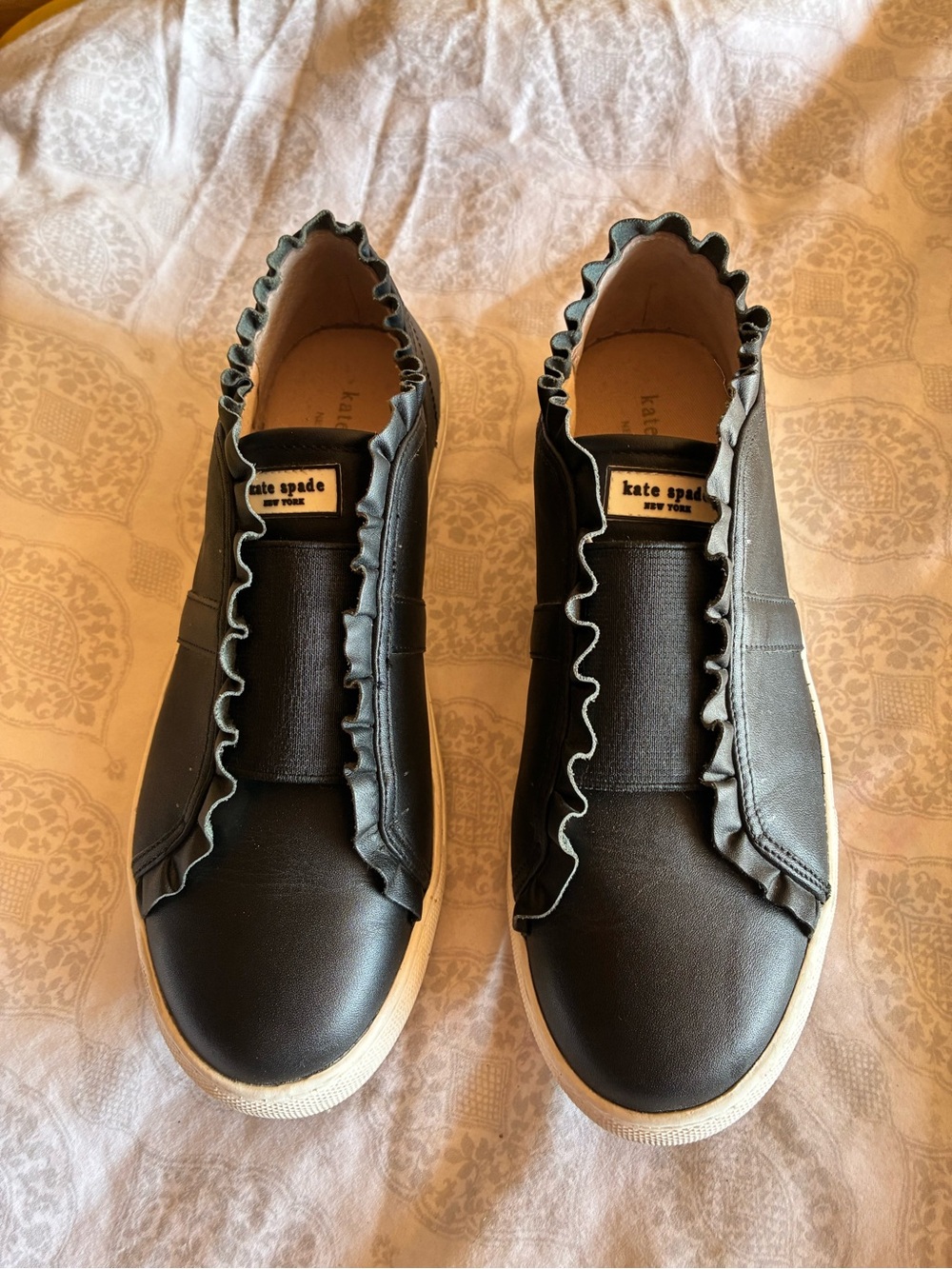 KATE SPADE  “Lance” Black Leather Ruffle Slip-on Sneakers Size 7